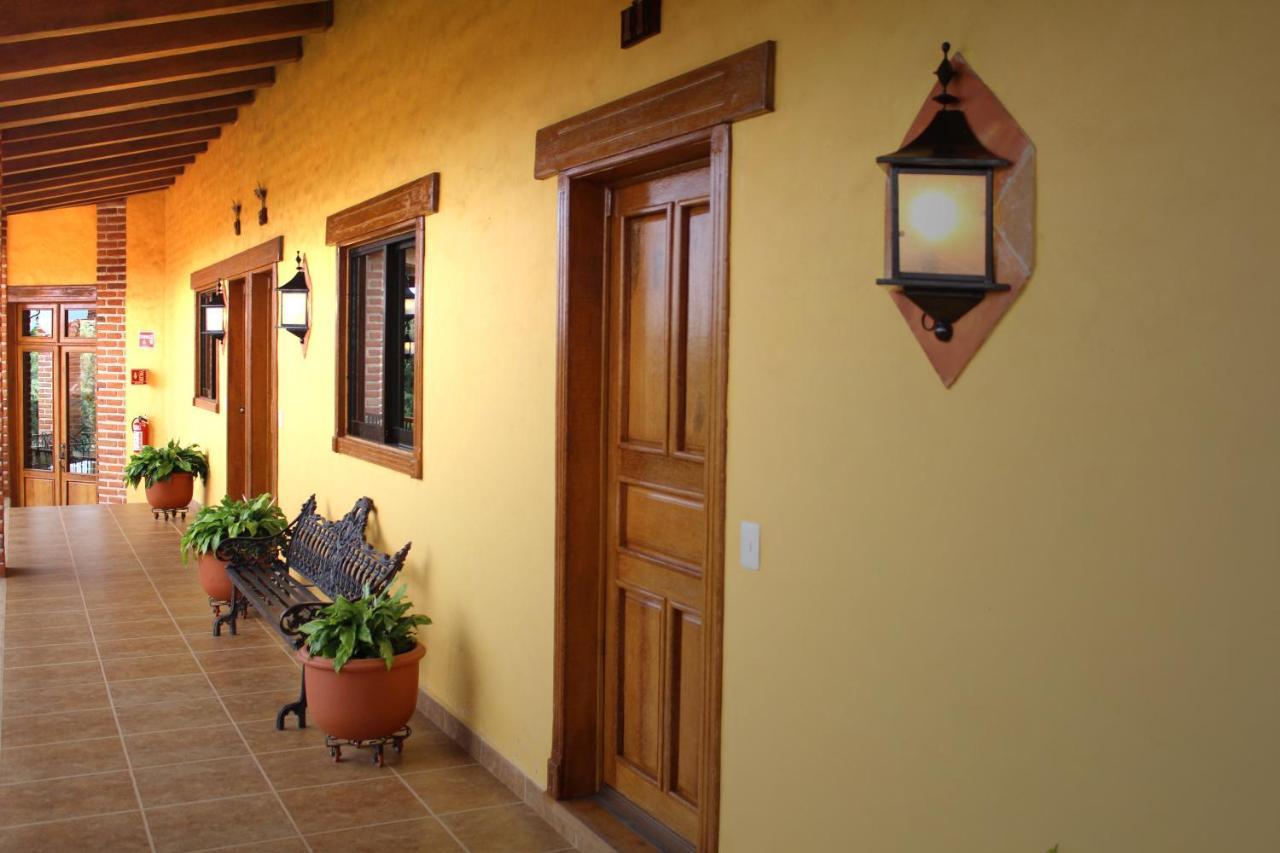 Rancho Monterralo Hotel Y Cabanas Tapalpa Exterior photo